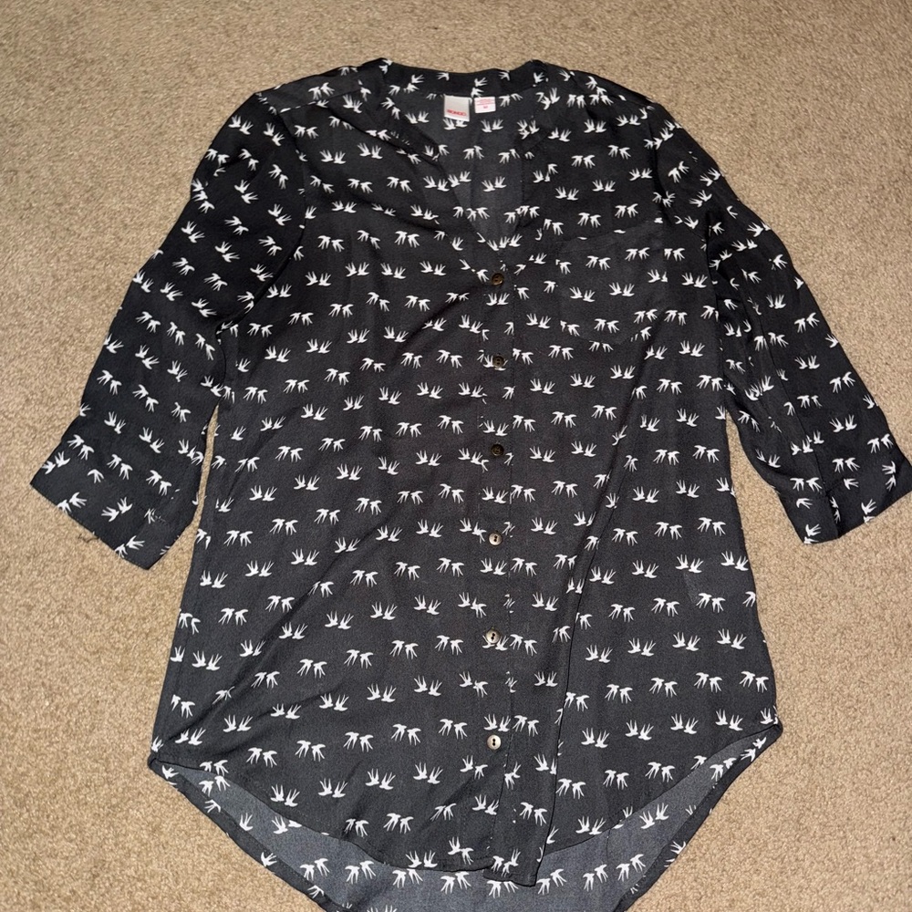 Black and White Button-Up Blouse